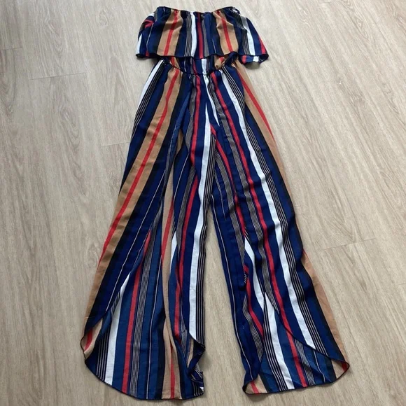 💜NWOT💜 Lani Strapless Striped Jumpsuit - Picture 3 of 9